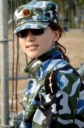 解放軍藝術(shù)學(xué)院十大美女?；ㄈ鲁鰻t 照片曝光